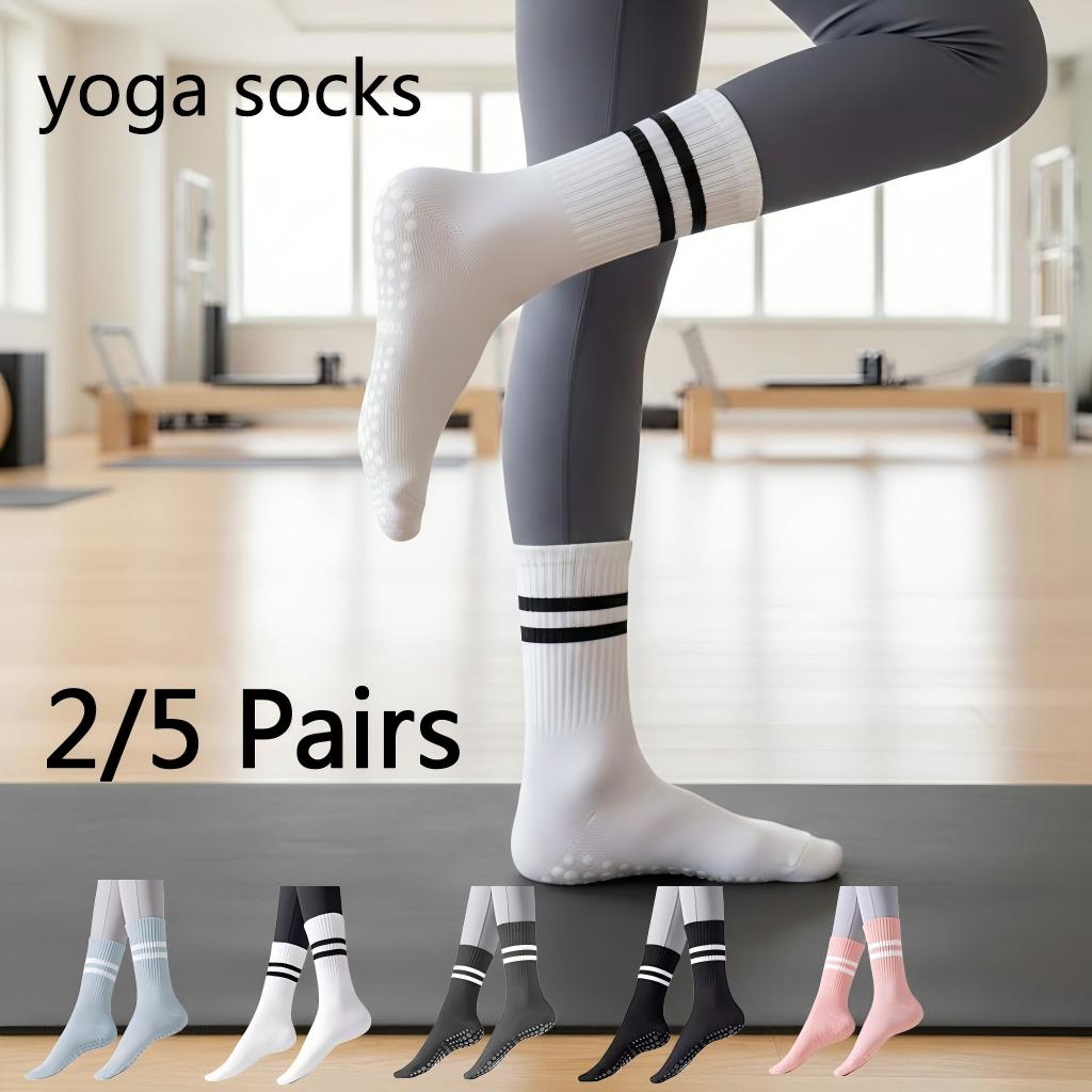 Yoga Fitness Outfit - Women Non Slip Yoga Socks, Grippy