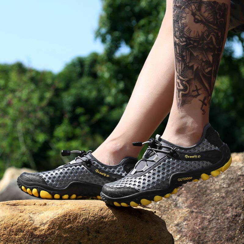 trekking mountain mens sports  - Yoga Fitness Fit Club recensione e prezzo