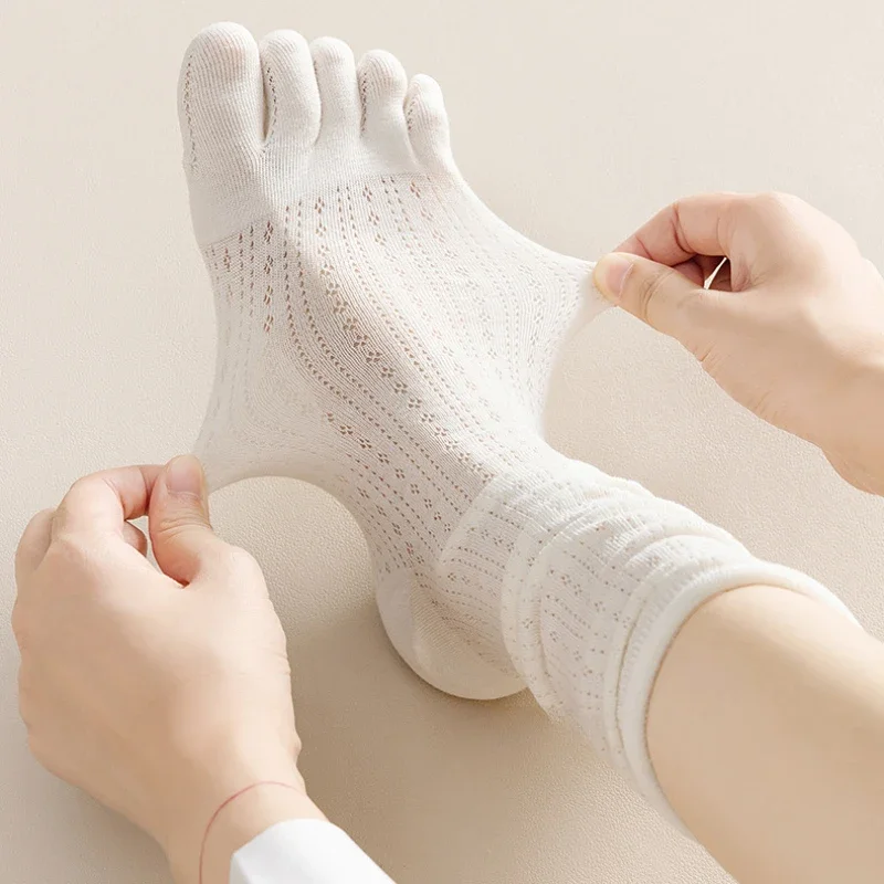 5 Pairs Loose Socks with Five  - Yoga Toe Separator recensione e prezzo