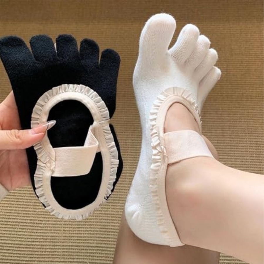 1/2 Pairs Yoga Socks for Women - Yoga Toe Separator recensione e prezzo